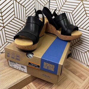 NIB Clarks Black Leather Wedge Sandals